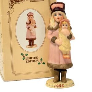 Jan Hagara Jill 1986 Year Edition Porcelain Ornament Figurine Royal Orleans Box